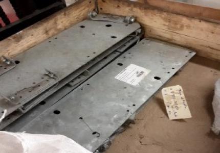 PLAQUE DE FIXATION A COMPLETE