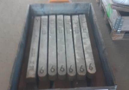 POTEAU HECTOMETRIQUE NUMERO 8