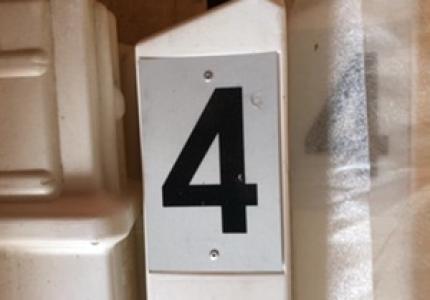 POTEAU HECTOMETRIQUE NUMERO 4