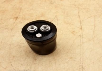 CONDENSATEUR EC 2200MF 63V